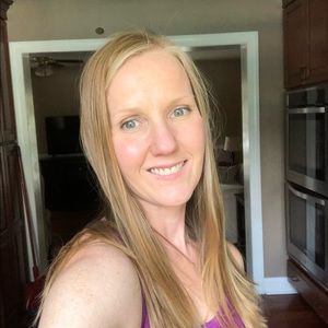 Meet your Posher, Jeannette